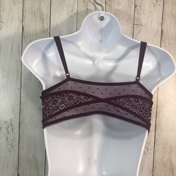 Victoria’s Secret Lift Padded Lace Bralette M - Picture 3 of 9